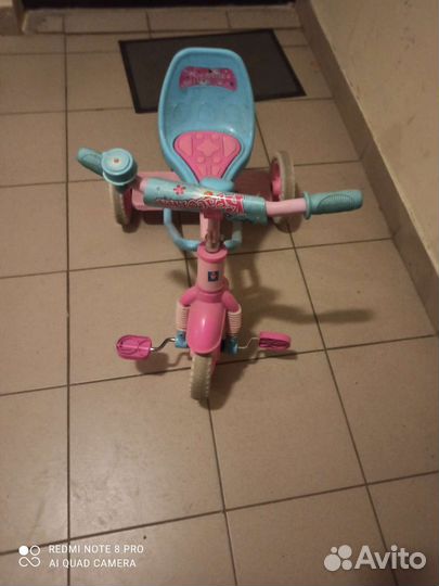 Трехколесный велосипед