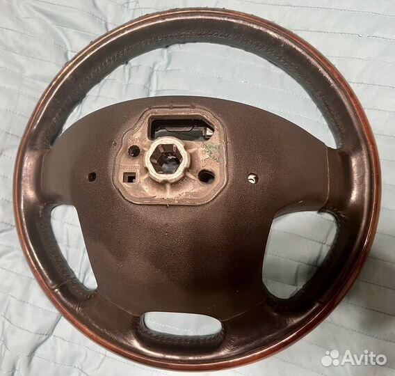 Рулевое колесо Volvo