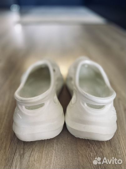 Кроссовки 361