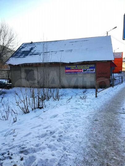 Машиноместо, > 30 м²