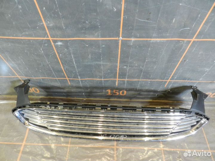 Решетка радиатора - Ford Mondeo 5