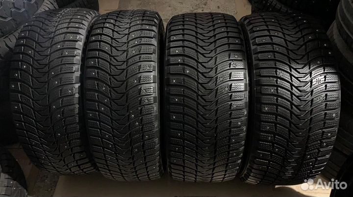 Michelin X-Ice North 3 225/45 R18 и 255/40 R18 99T