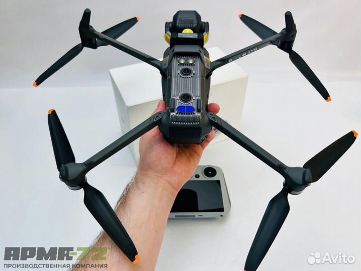 Квадрокоптер DJI Mavic 3 Pro