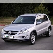 Volkswagen Tiguan 2.0 AT, 2011, 187 000 км