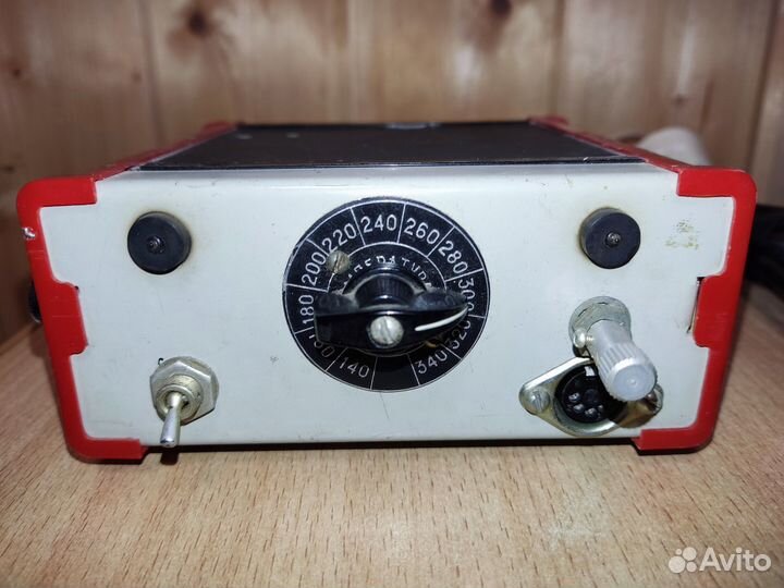 Паяльная станция эпохи СССР на 36в