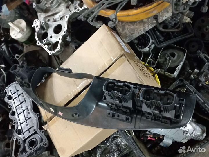 Skoda Octavia A4(00-11) накладка торпеды в сборе