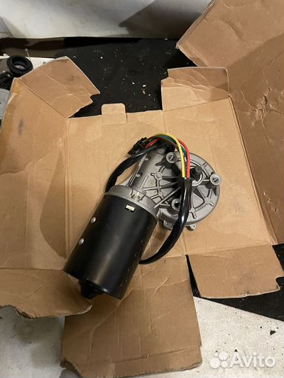 Мотор стеклоочистителя Mercedes Benz S W140