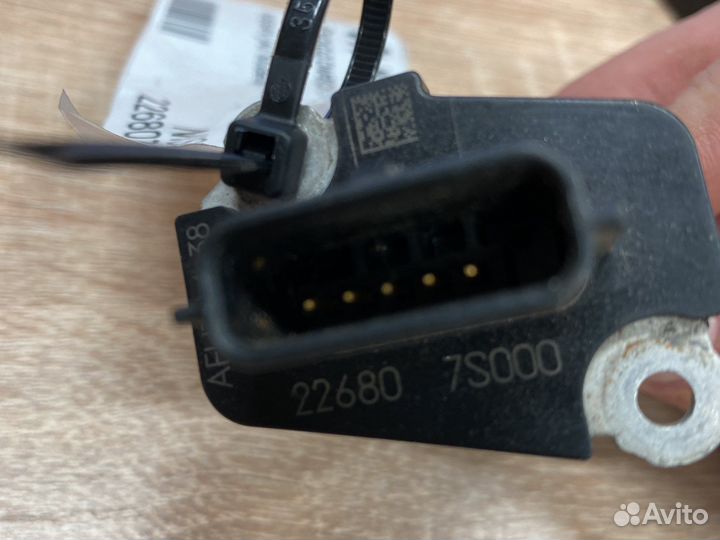 Расходомер воздуха Nissan 226807S000