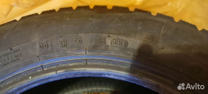 Pirelli Ice Zero 185/60 R15 88T