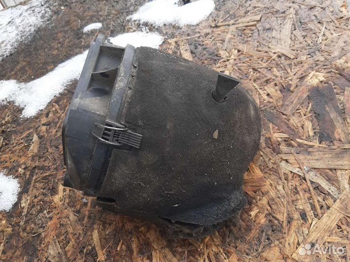 Фильтр воздушный Фольксваген Т4 Мультиван