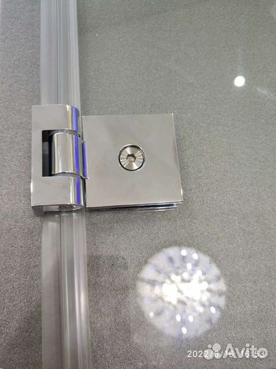 Стеклянная штора шторка ширма в ванную перегородка