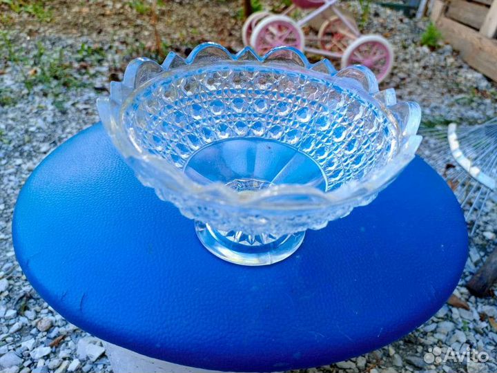 Хрустальные вазочки