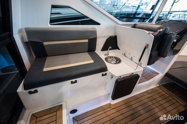 Каютный катер Northsilver Star Cabin 655