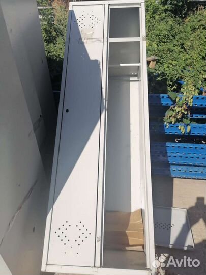 Ящик для одежды металлический