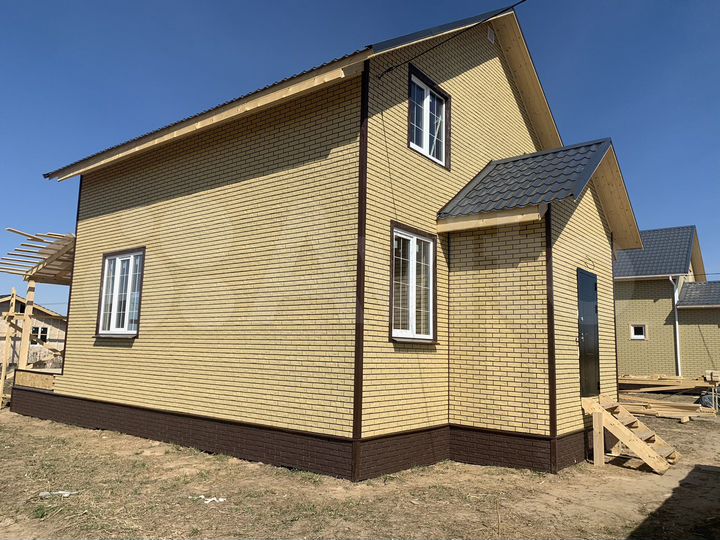 Дом 145 м² на участке 6 сот.