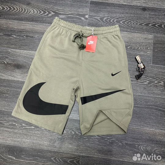 Шорты Nike