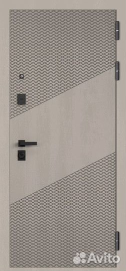 Дверь входная металлическая с зеркалом