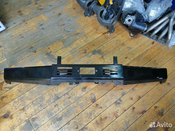 Бампер передний Нива LADA с площадкой под лебедку