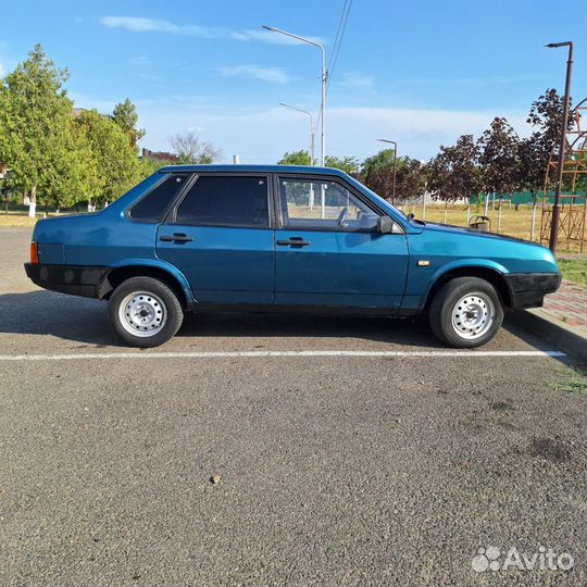 ВАЗ 21099 1.5 МТ, 1999, 100 000 км