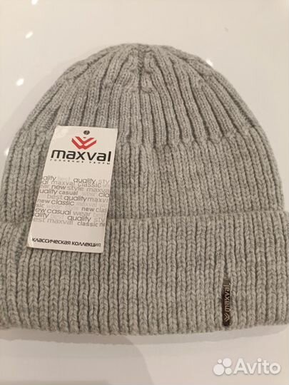 Новая мужская вязанная шапка maxval