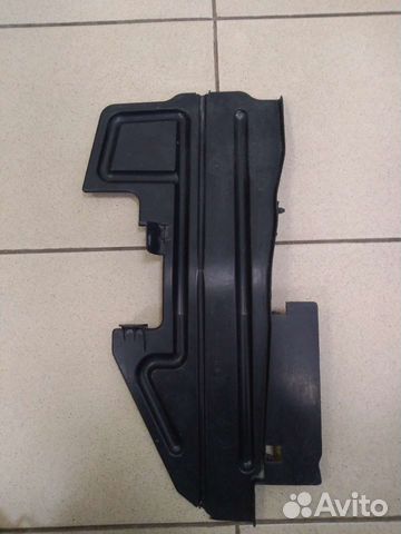 Дефлектор радиатора Тойота Авенсис т250