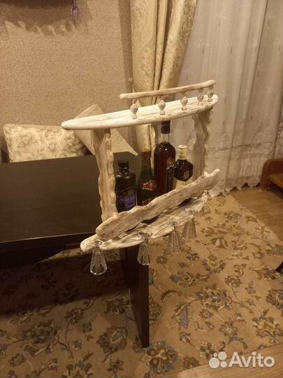 Винная полка из дерева цвет беленный дуб