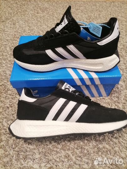 Кроссовки adidas 36-40