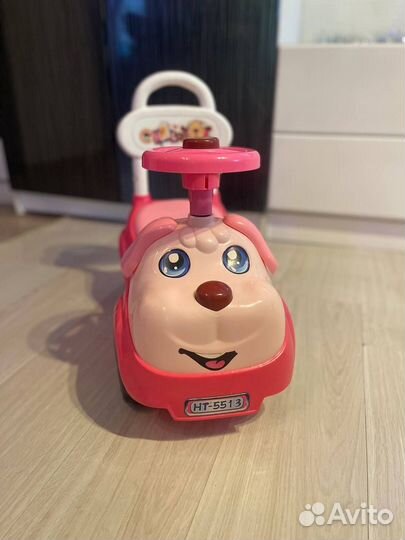 Машинка толокар с ручкой Toysmax