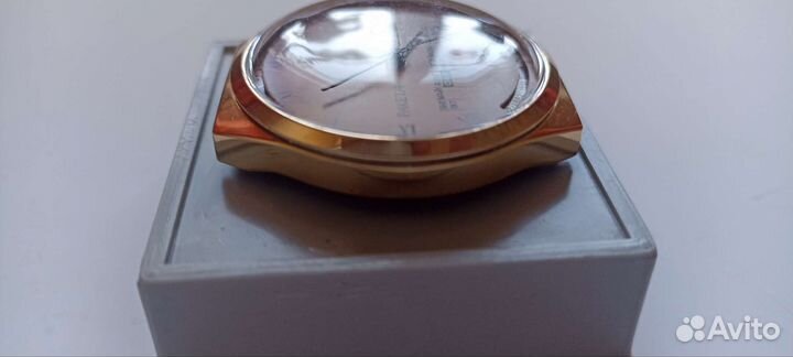 Часы Ракета СССР с календарем