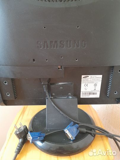 Монитор на запчасти Samsung SynkMaster 931c