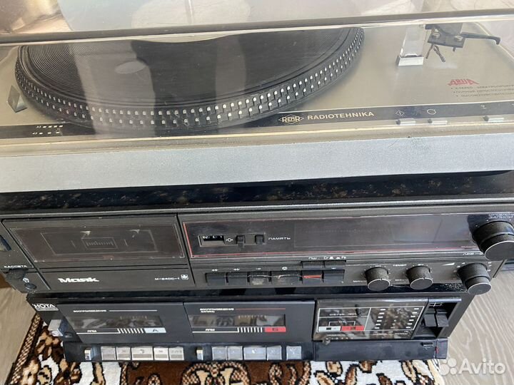 Проигрыватель винила ария 102 маяк 240 нота 220