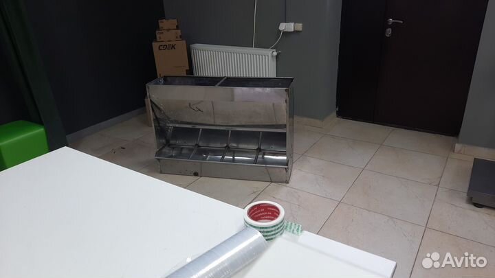 Бункерные кормушки для свиней