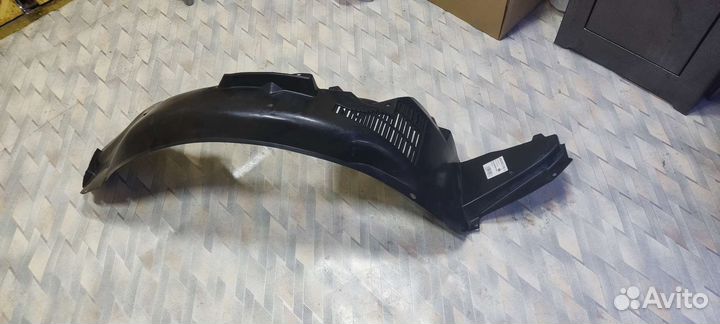 Подкрылок Шевроле Лачетти хэтчбек