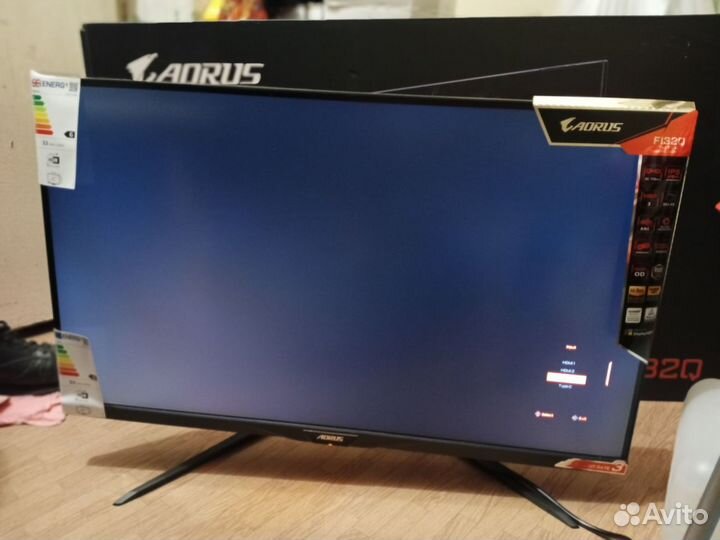 Gigabyte Aorus FI32Q