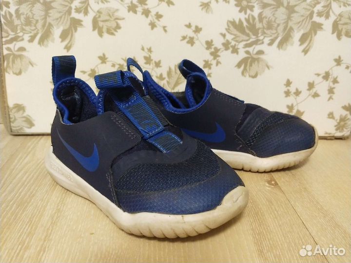 Кроссовки nike детские flexrunner