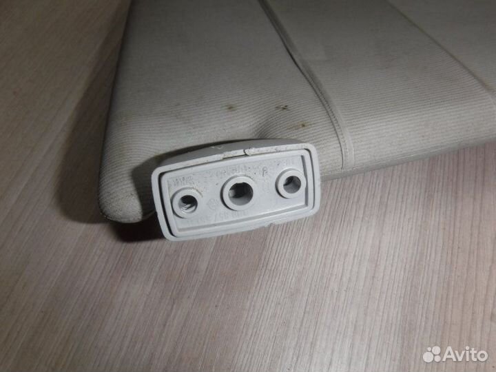 Козырек солнцезащитный правый Skoda Octavia AKL