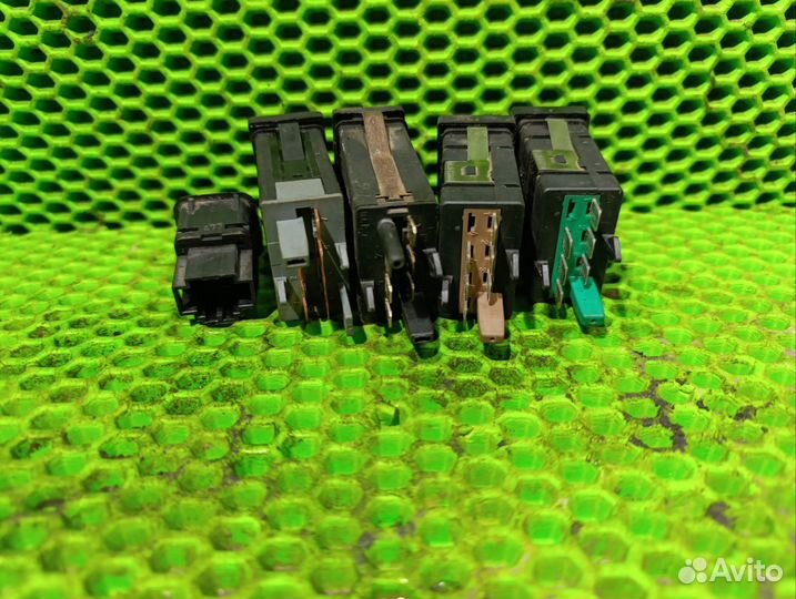 Кнопка passat b5