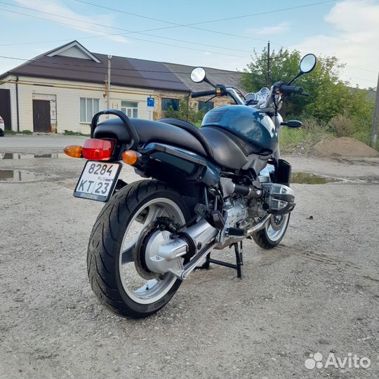 BMW R1100R