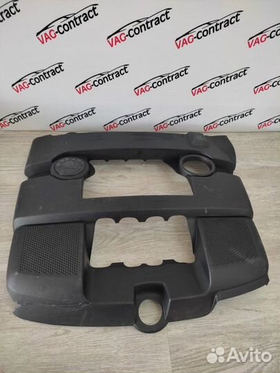 Крышка двигателя Skoda Octavia A5 1.6 2011