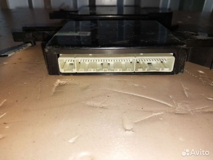 88650-33671 Блок электронный Toyota Camry V40