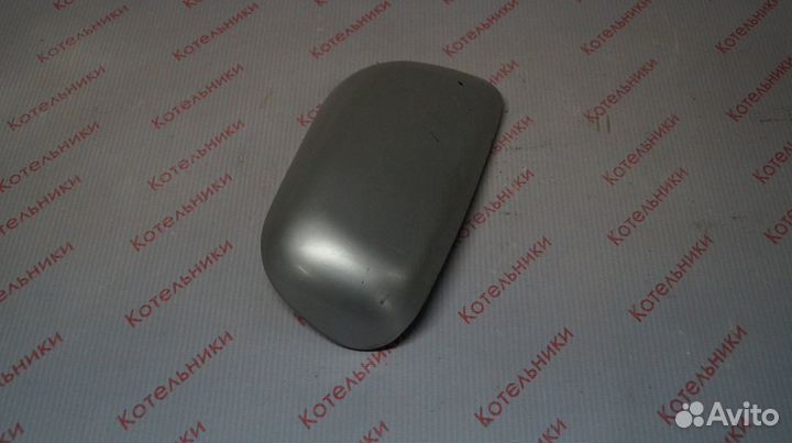 Nissan 96335-2F000 Накладка зеркала правого