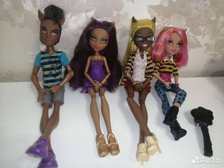 Кукла Монстер Хай + набор