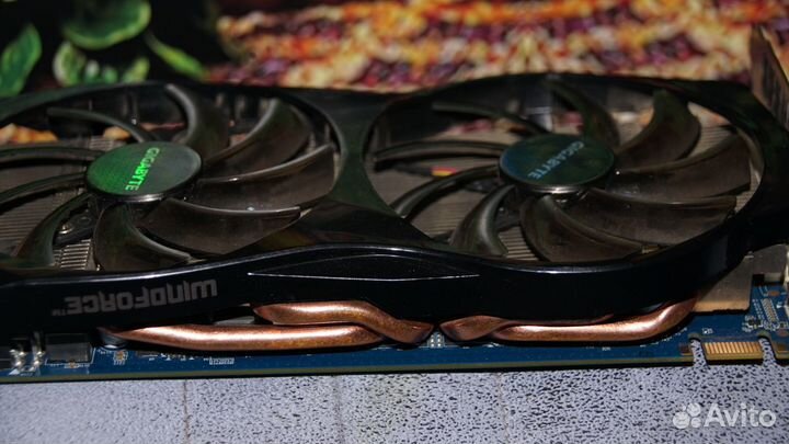 Видеокарта Gigabyte GeForce GTX 560ос -1Gb 256 bit
