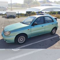 Daewoo Lanos 1.5 MT, 1999, 193 000 км, с пробегом, цена 118 000 руб.