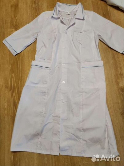 Халаты белые р-р 50-54-56