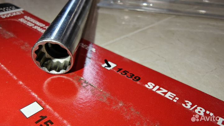 Свечная головка 14 мм 12 граней JTC-1539