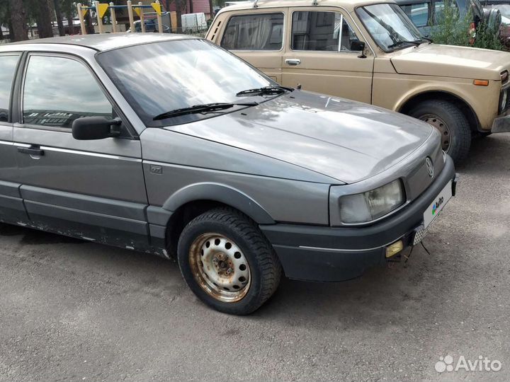 Volkswagen Passat 1.8 МТ, 1990, 350 000 км
