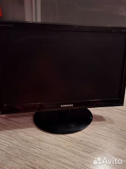 Монитор Samsung 22 дюйма p2250n