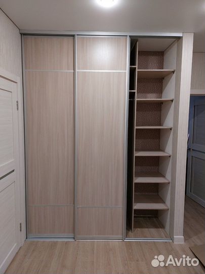 Шкаф купе IKEA