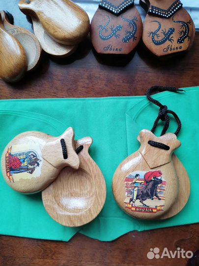 Кастоньеты и гребни из Испании